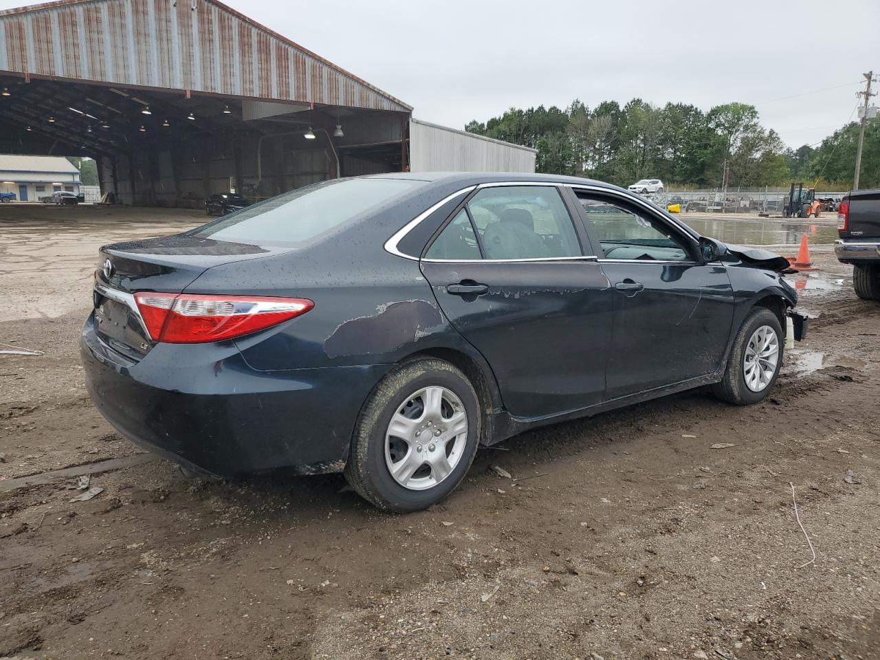 4T4BF1FK2FR493138 2015 Toyota Camry Le