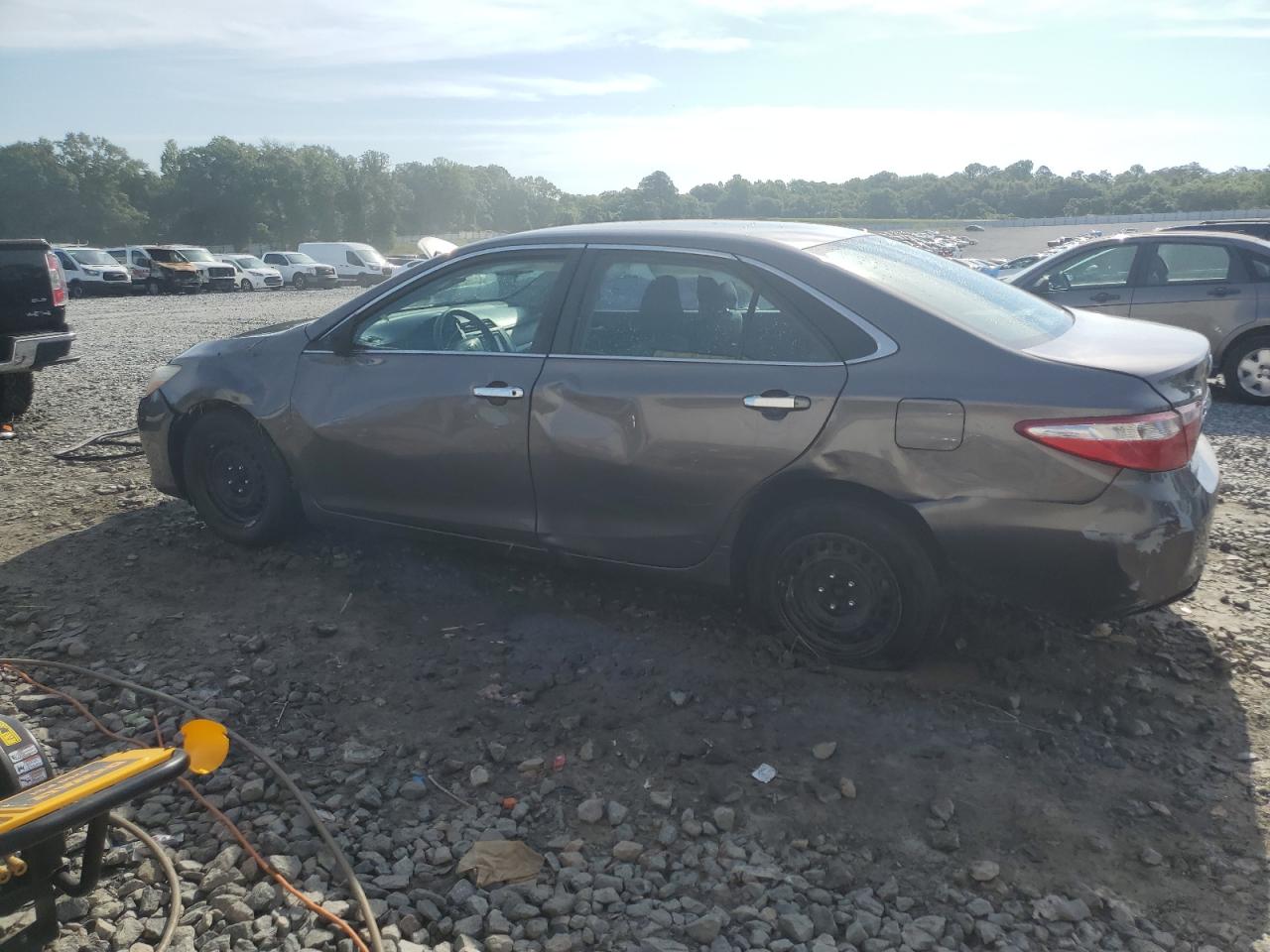 4T1BF1FK9FU481210 2015 Toyota Camry Le