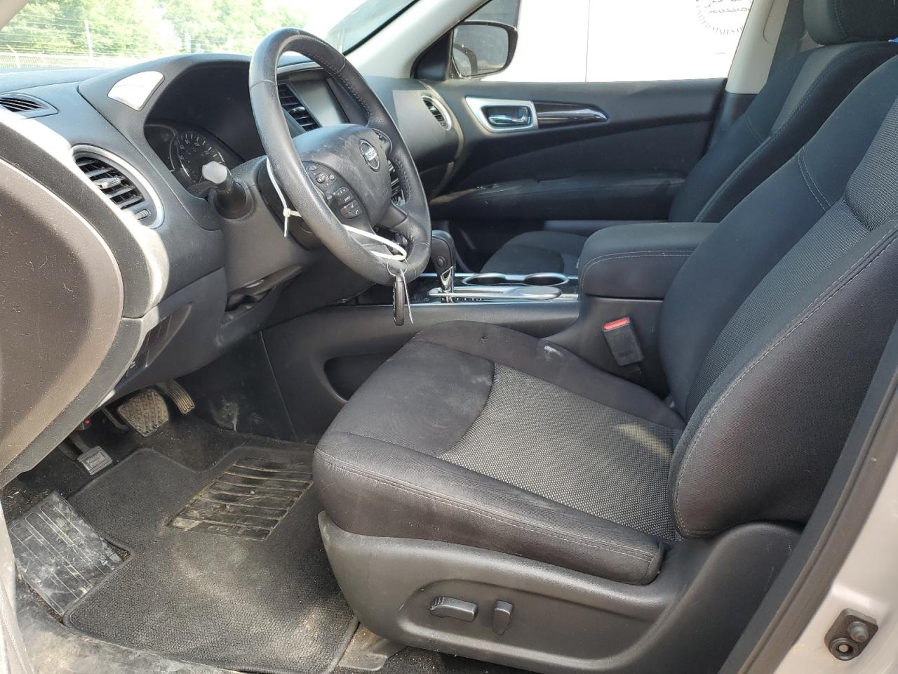 5N1DR2MN6HC640910 2017 Nissan Pathfinder S