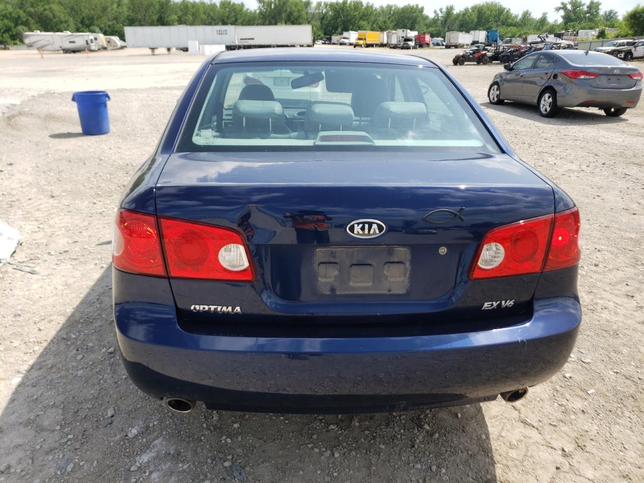 KNAGE124285172080 2008 Kia Optima Lx