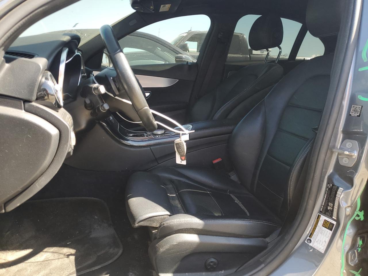 55SWF4JB9JU236342 2018 Mercedes-Benz C 300