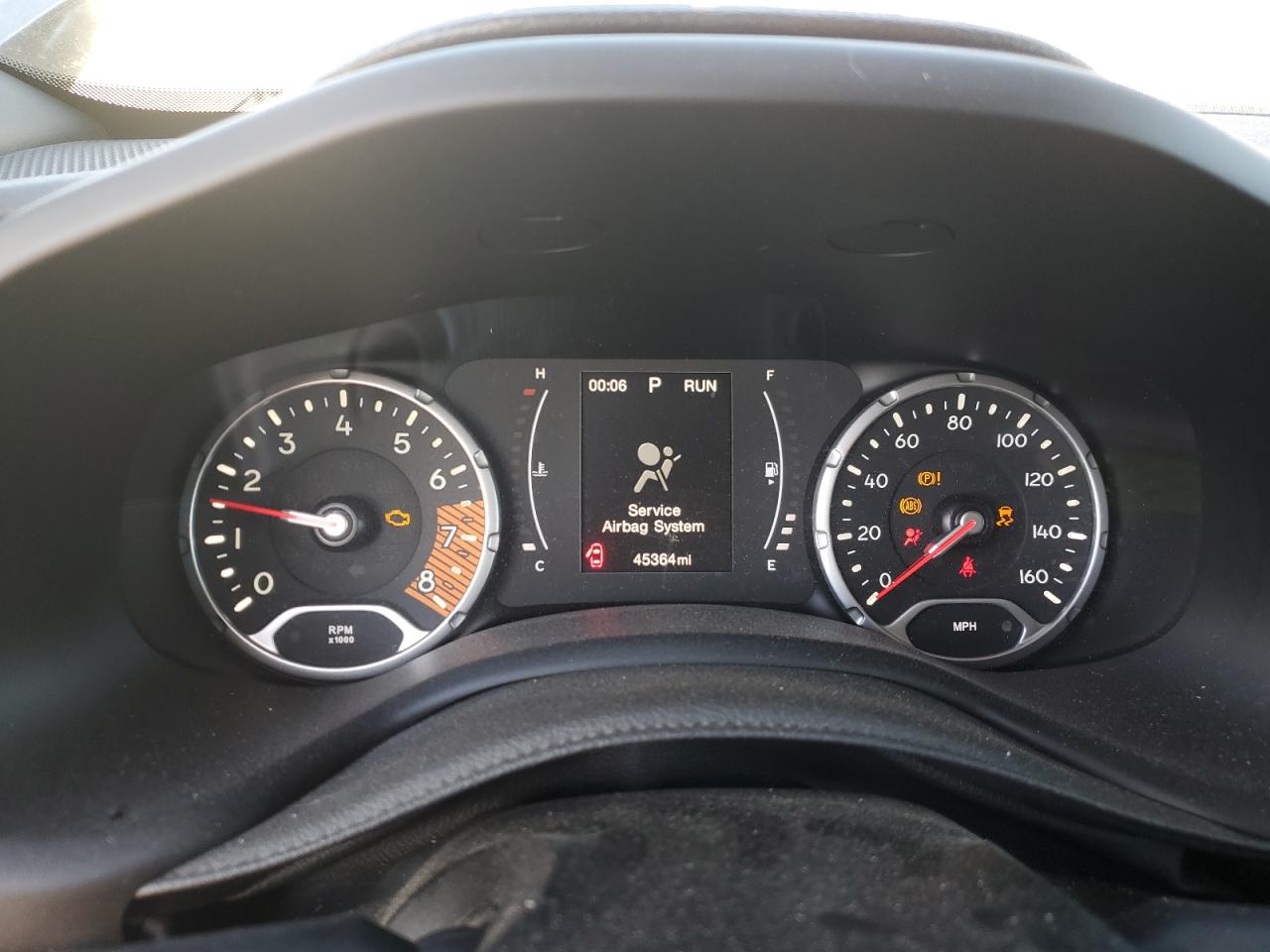 ZACNJABBXLPL86588 2020 Jeep Renegade Latitude