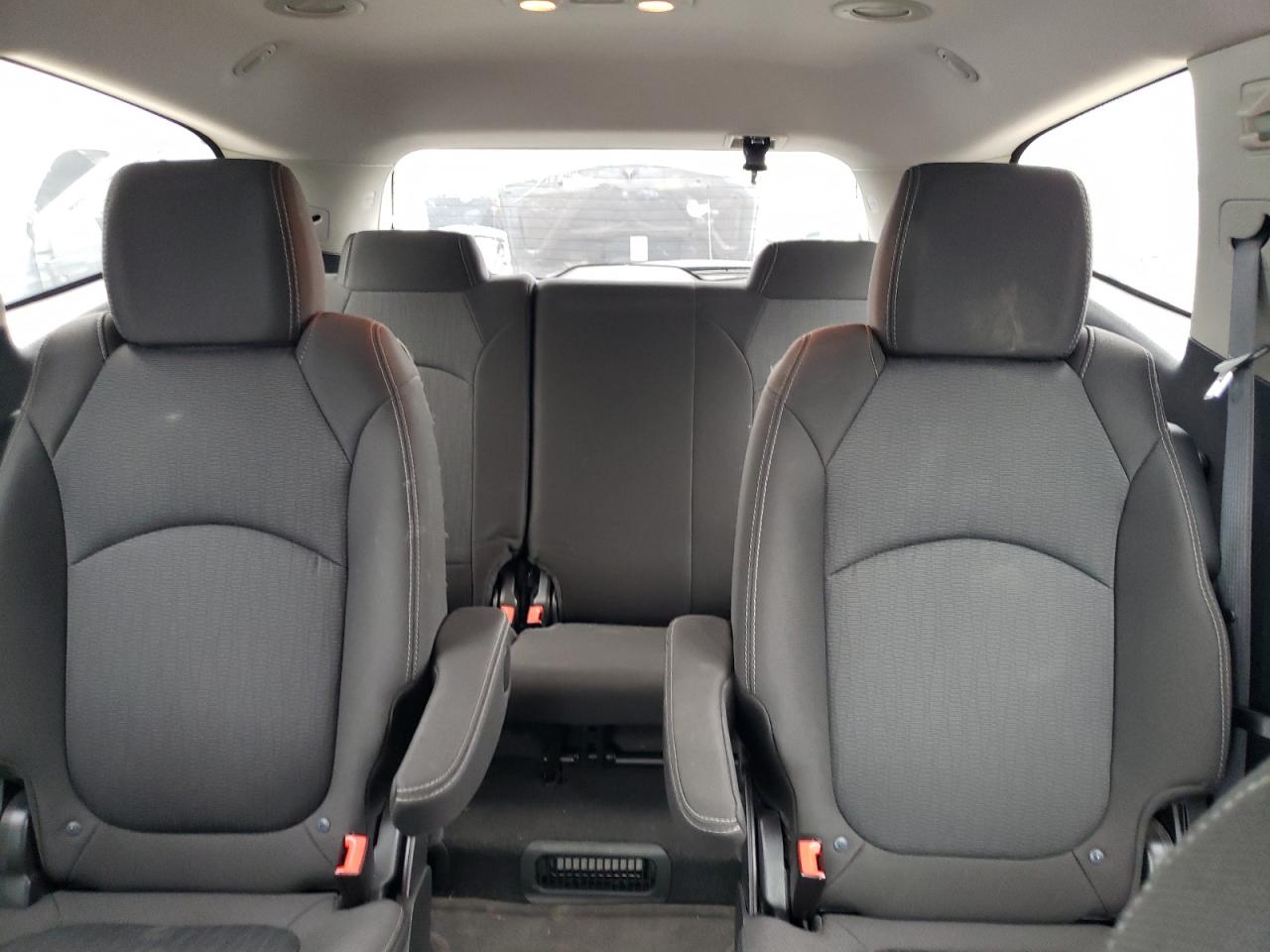 1GNKRGKD8FJ346721 2015 Chevrolet Traverse Lt