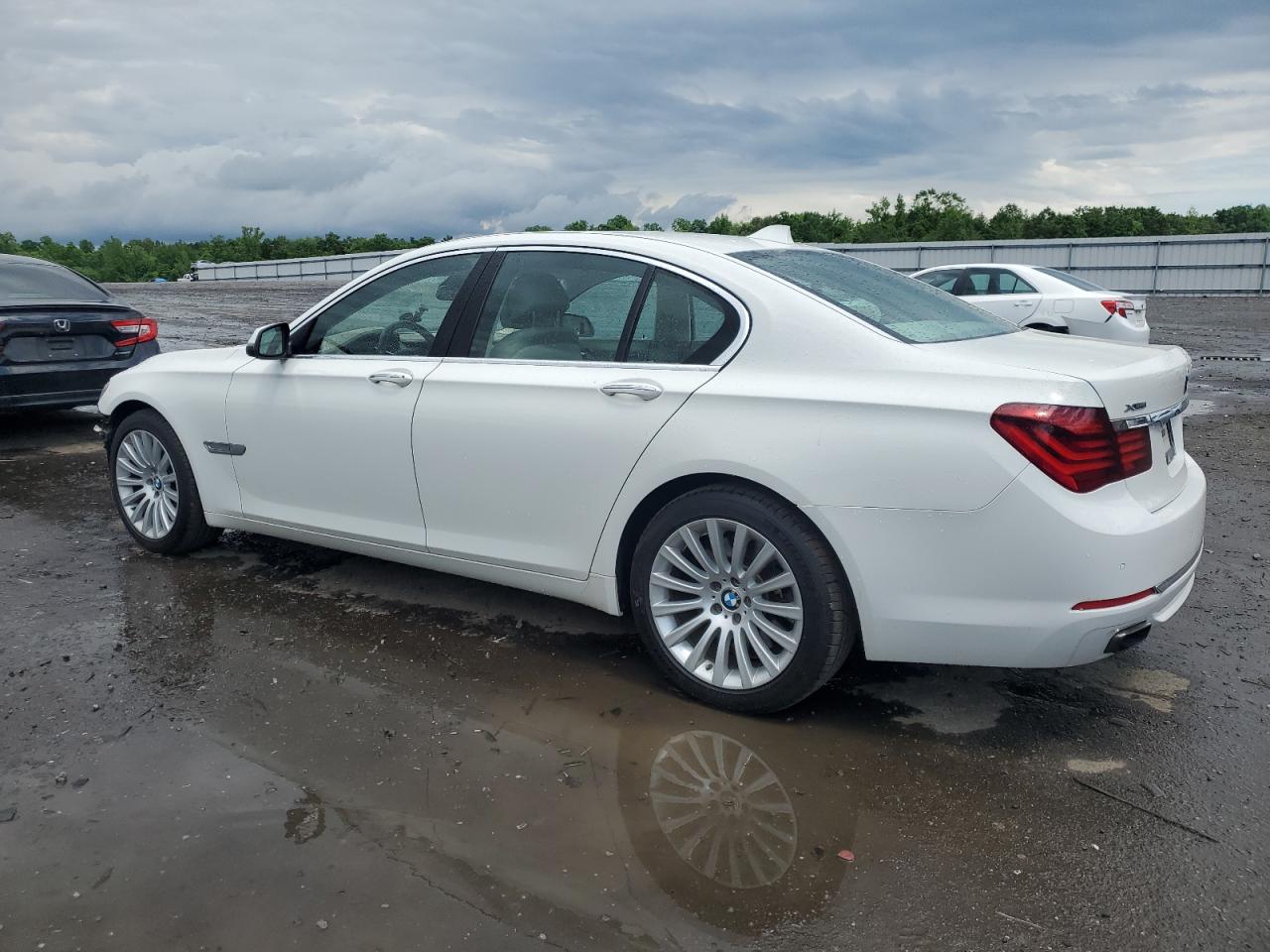 WBAYB6C53DD223524 2013 BMW 750 Xi