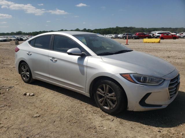 2018 HYUNDAI ELANTRA SE - 5NPD84LF3JH256929