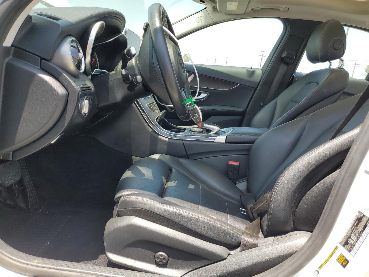55SWF4KB9HU210431 2017 Mercedes-Benz C 300 4Matic