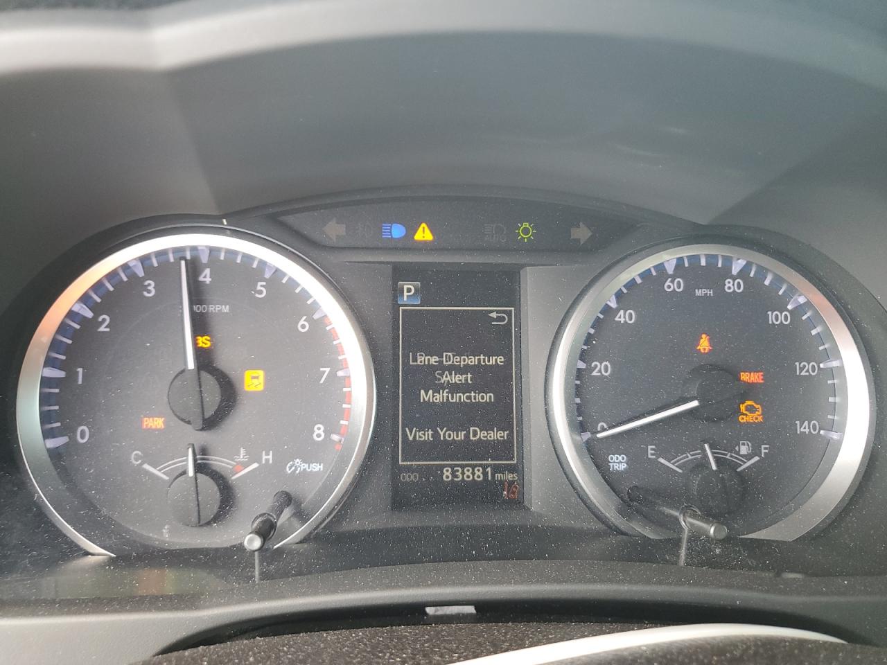 5TDZARFH7HS031521 2017 Toyota Highlander Le