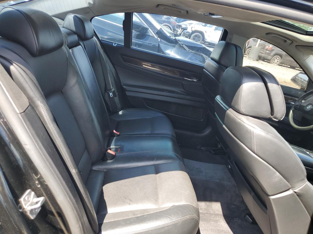 WBAKC8C59AC430757 2010 BMW 750 Li xDrive