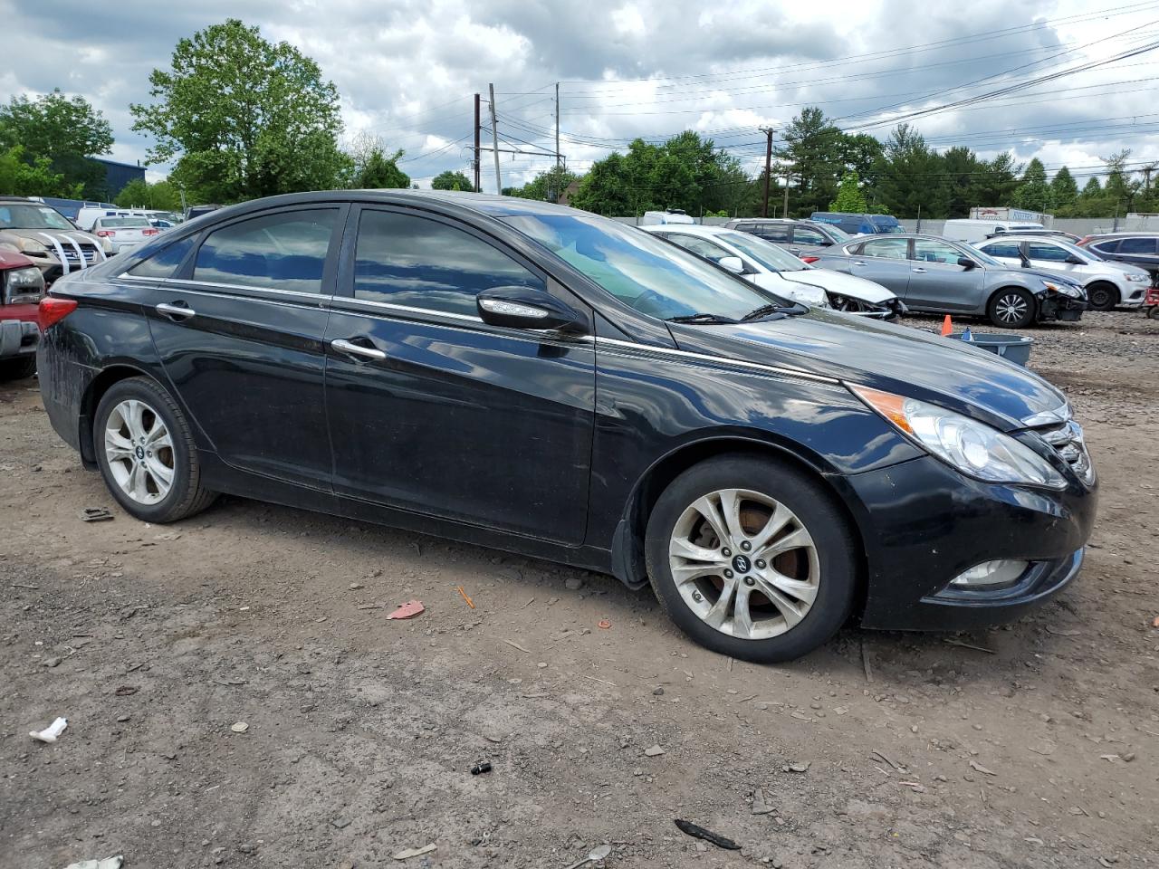 5NPEC4AC8BH123967 2011 Hyundai Sonata Se