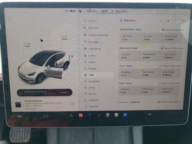 7SAYGDEEXNA010442 Tesla Model Y  9