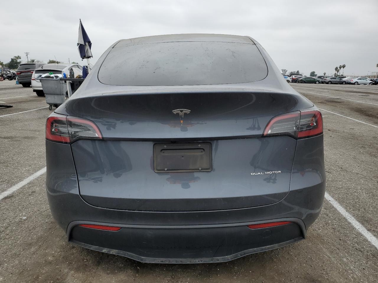 7SAYGDEE7PA042512 2023 Tesla Model Y