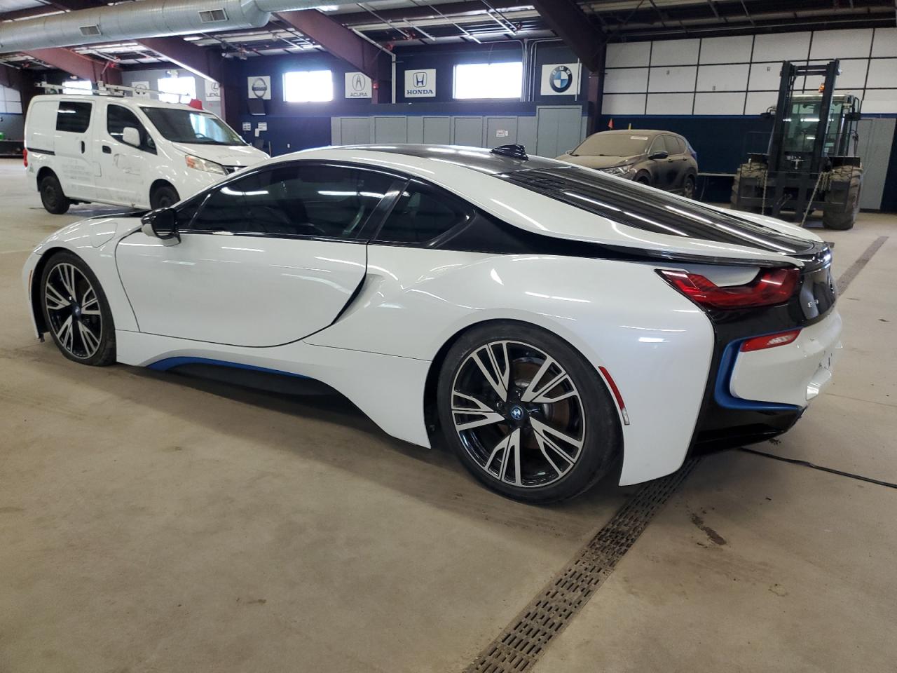 WBY2Z2C54FV391987 2015 BMW I8