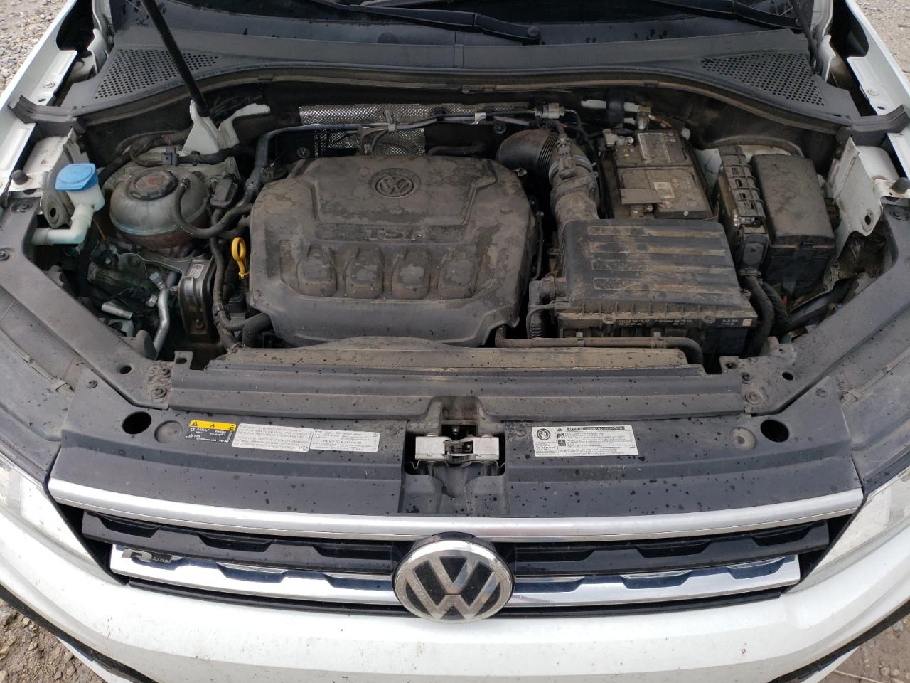 3VV2B7AX4LM135945 2020 Volkswagen Tiguan Se