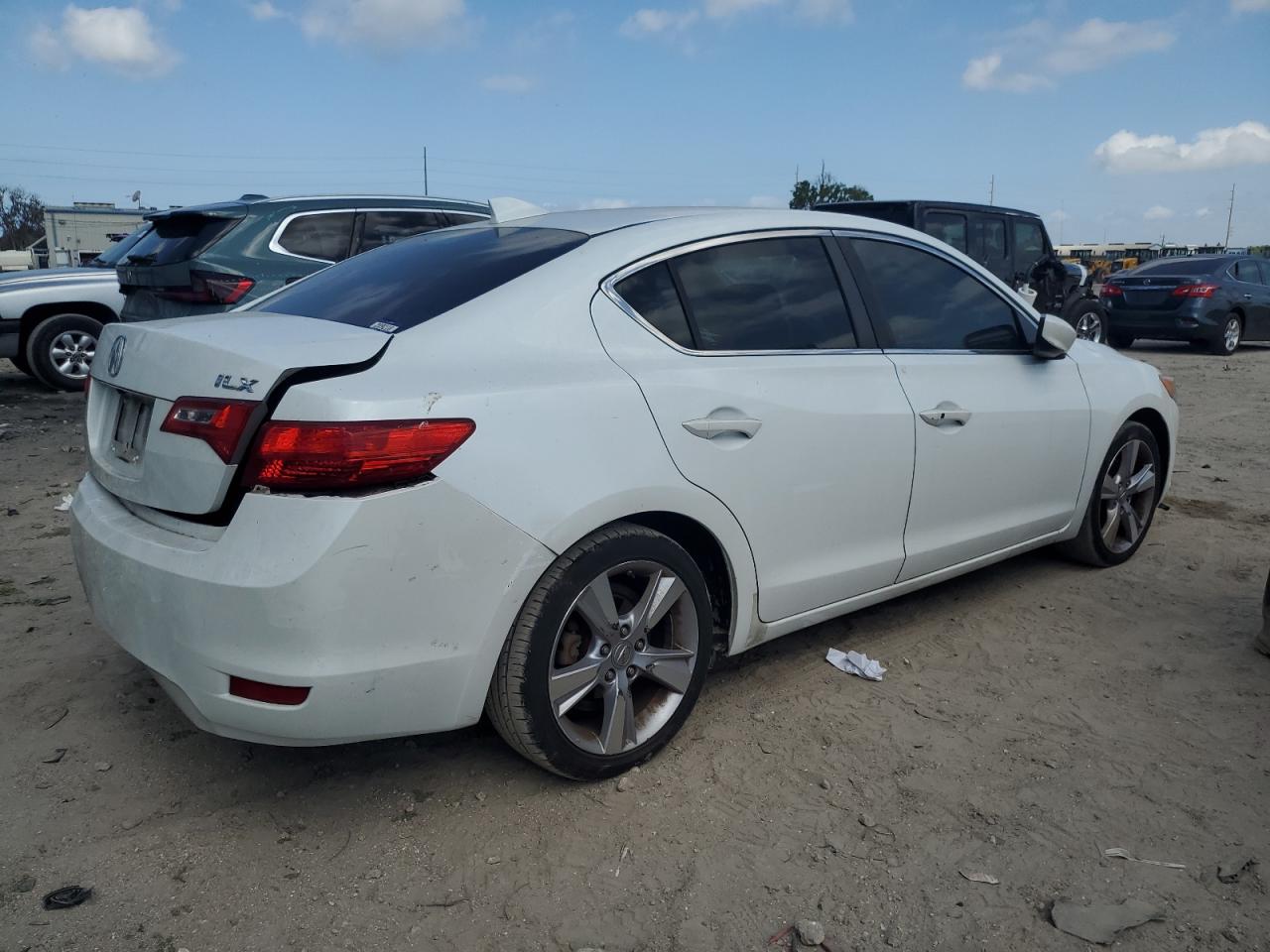 19VDE1F36EE015071 2014 Acura Ilx 20