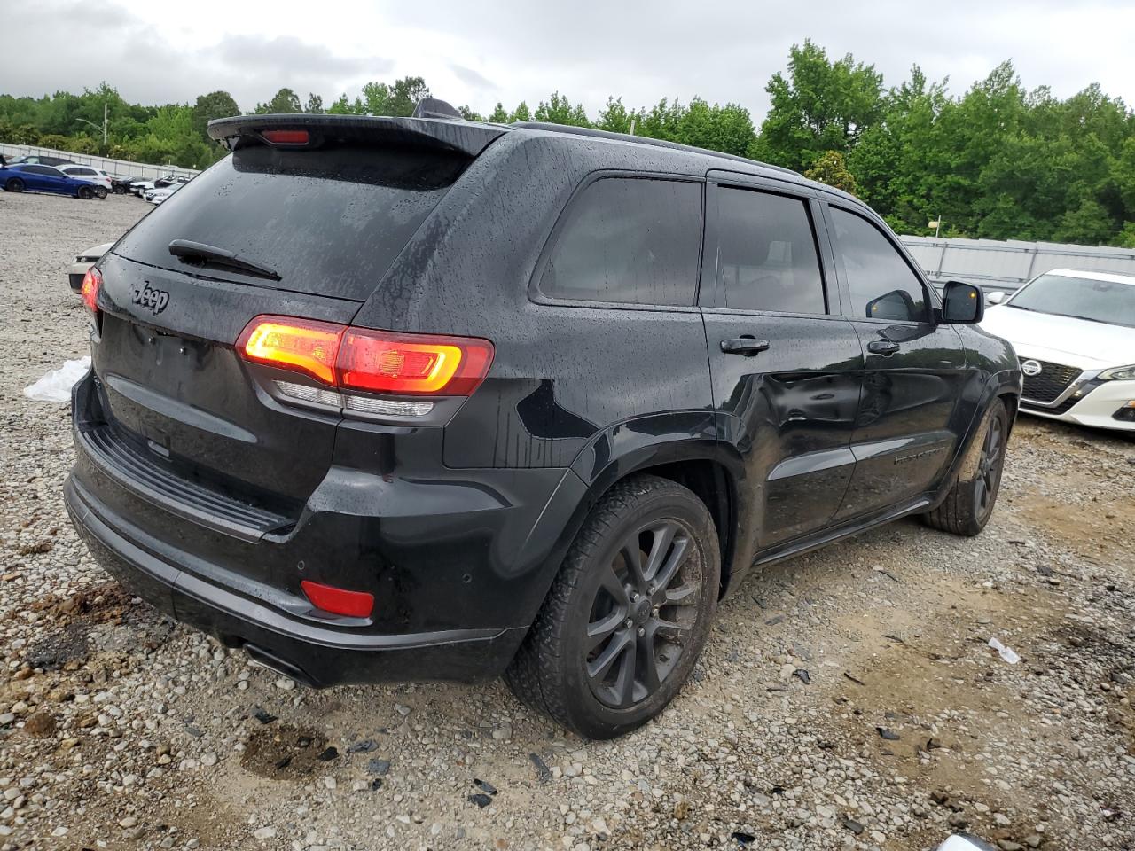 2019 Jeep Grand Cherokee Overland vin: 1C4RJFCG0KC687904