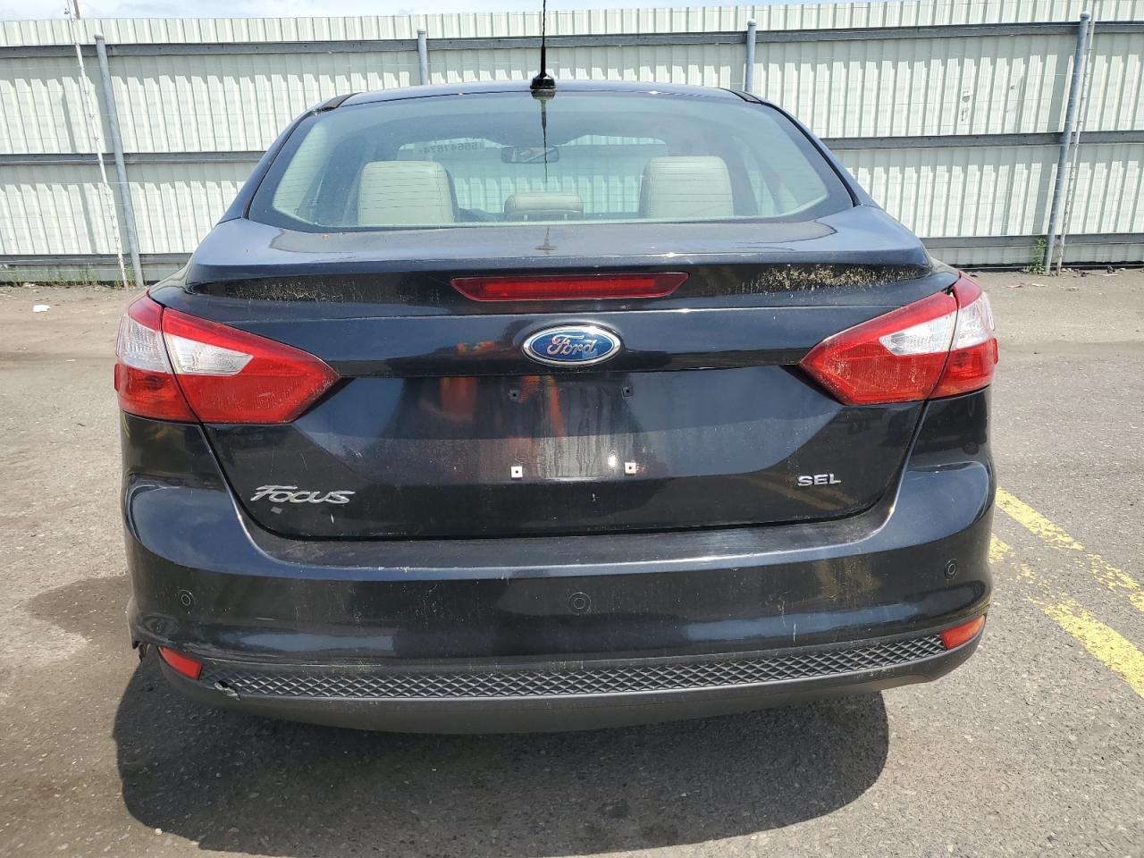 1FAHP3H26CL134249 2012 Ford Focus Sel