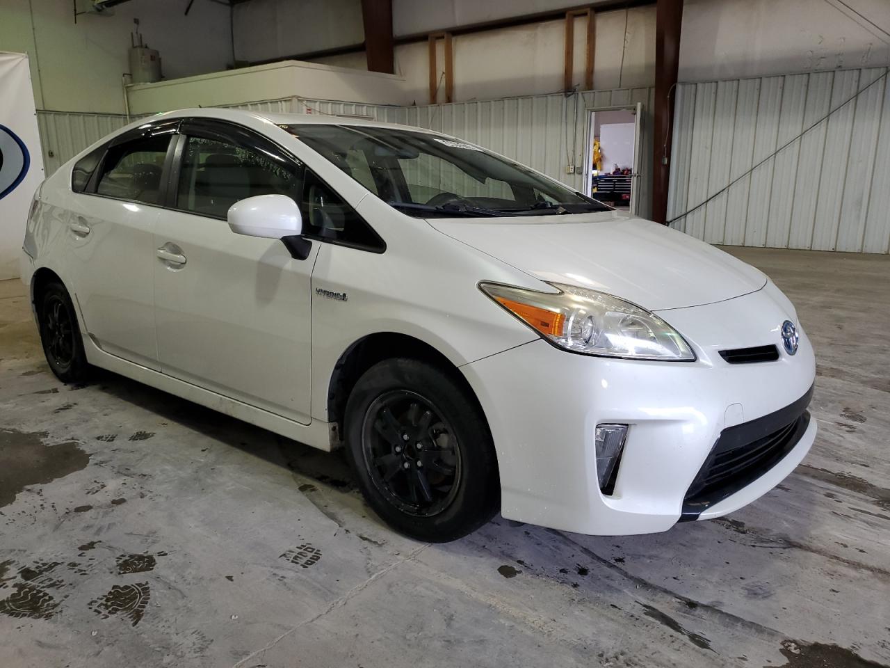 JTDKN3DU1E0379168 2014 Toyota Prius