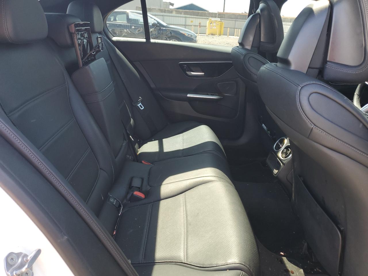 W1KAF4HB2NR062380 2022 Mercedes-Benz C 300 4Matic