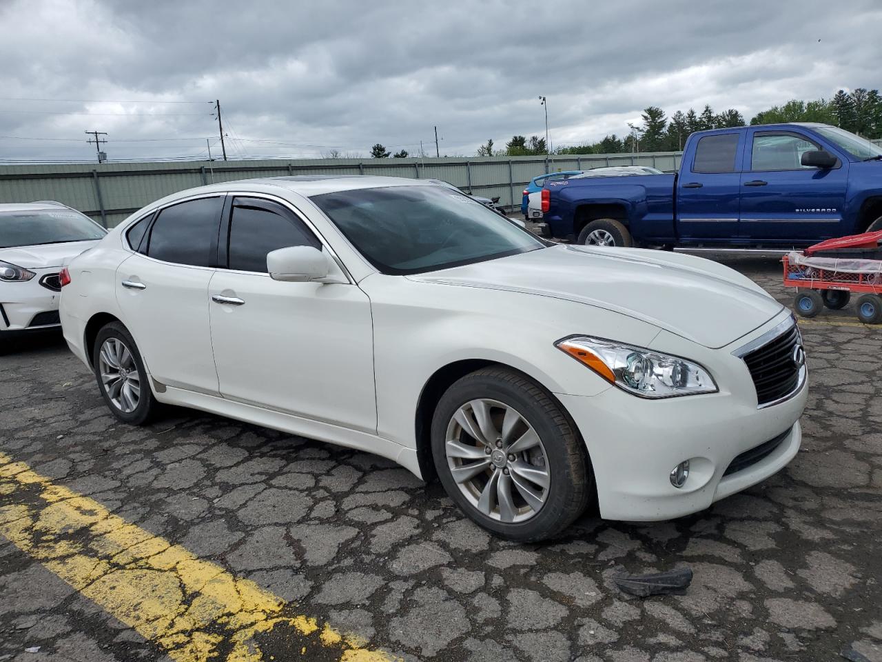 JN1AY1AR7CM580198 2012 Infiniti M56 X