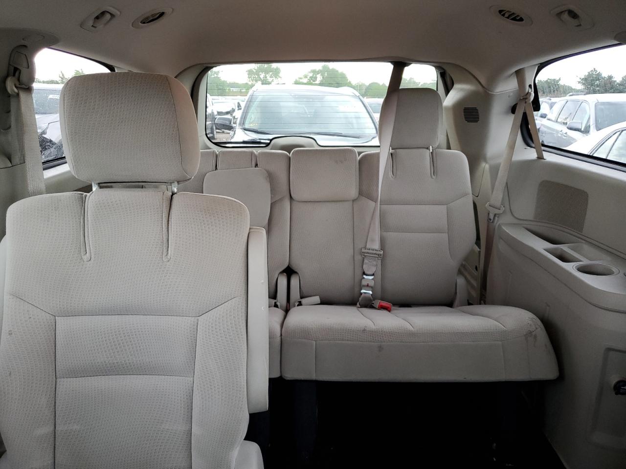 2C4RDGCG6ER328114 2014 Dodge Grand Caravan Sxt