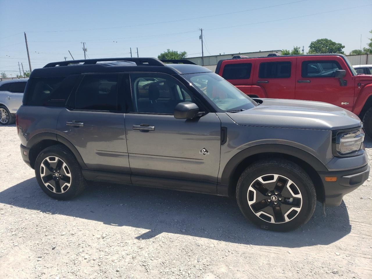 2022 Ford Bronco Sport Outer Banks vin: 3FMCR9C65NRD76400