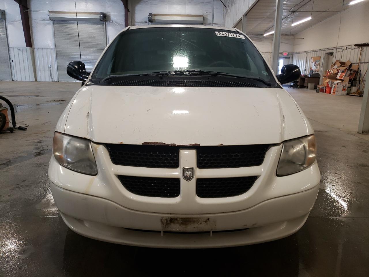 2B4GP34372R728811 2002 Dodge Grand Caravan El