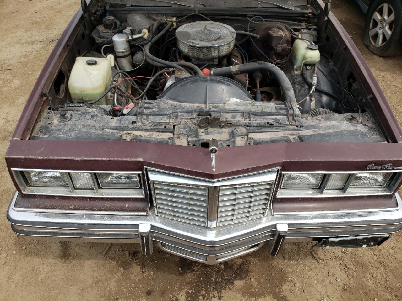 2J37Y9P612986 1979 Pontiac Gran Prix