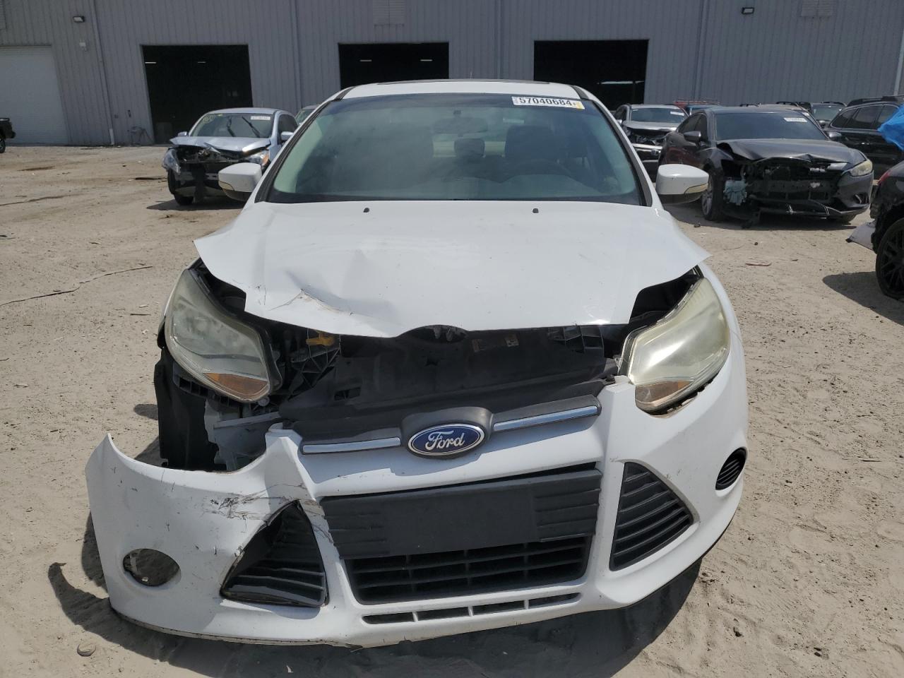 1FADP3F25EL360013 2014 Ford Focus Se