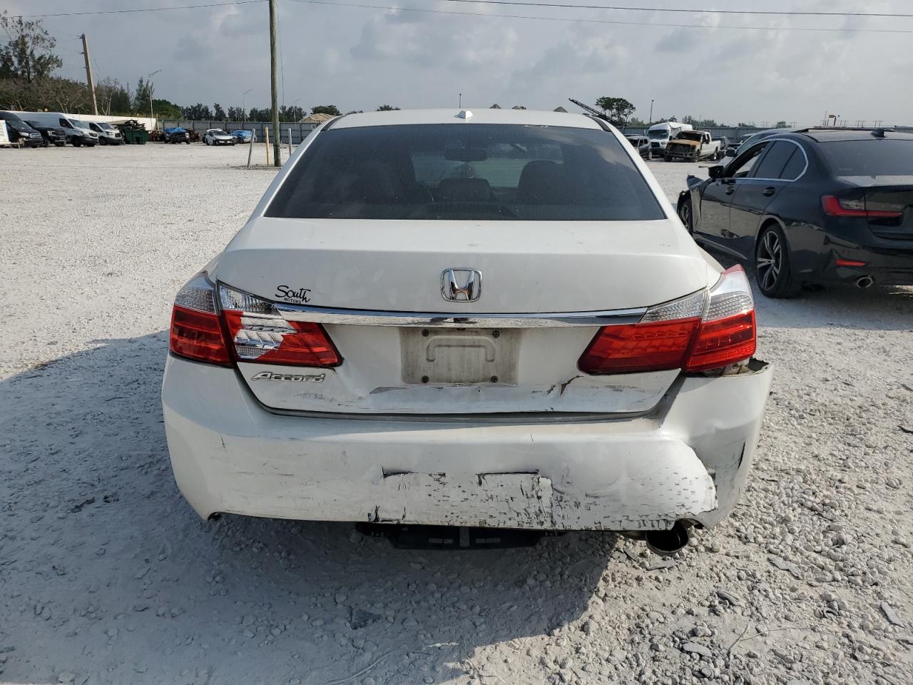 1HGCR2F89EA013389 2014 Honda Accord Exl