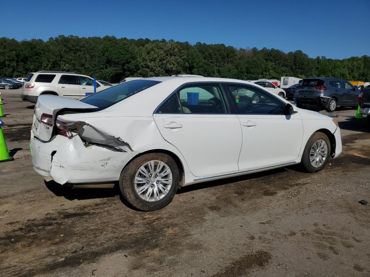 2014 Toyota Camry L vin: 4T4BF1FK6ER371381