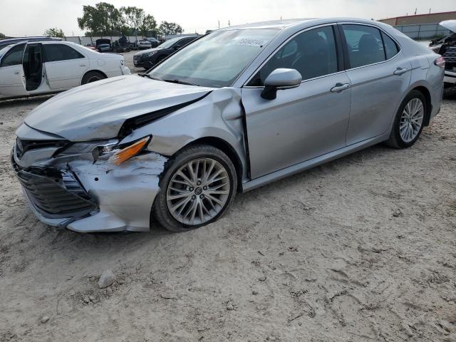 VIN 4T1B21HK7JU008665 2018 Toyota Camry, Hybrid no.1