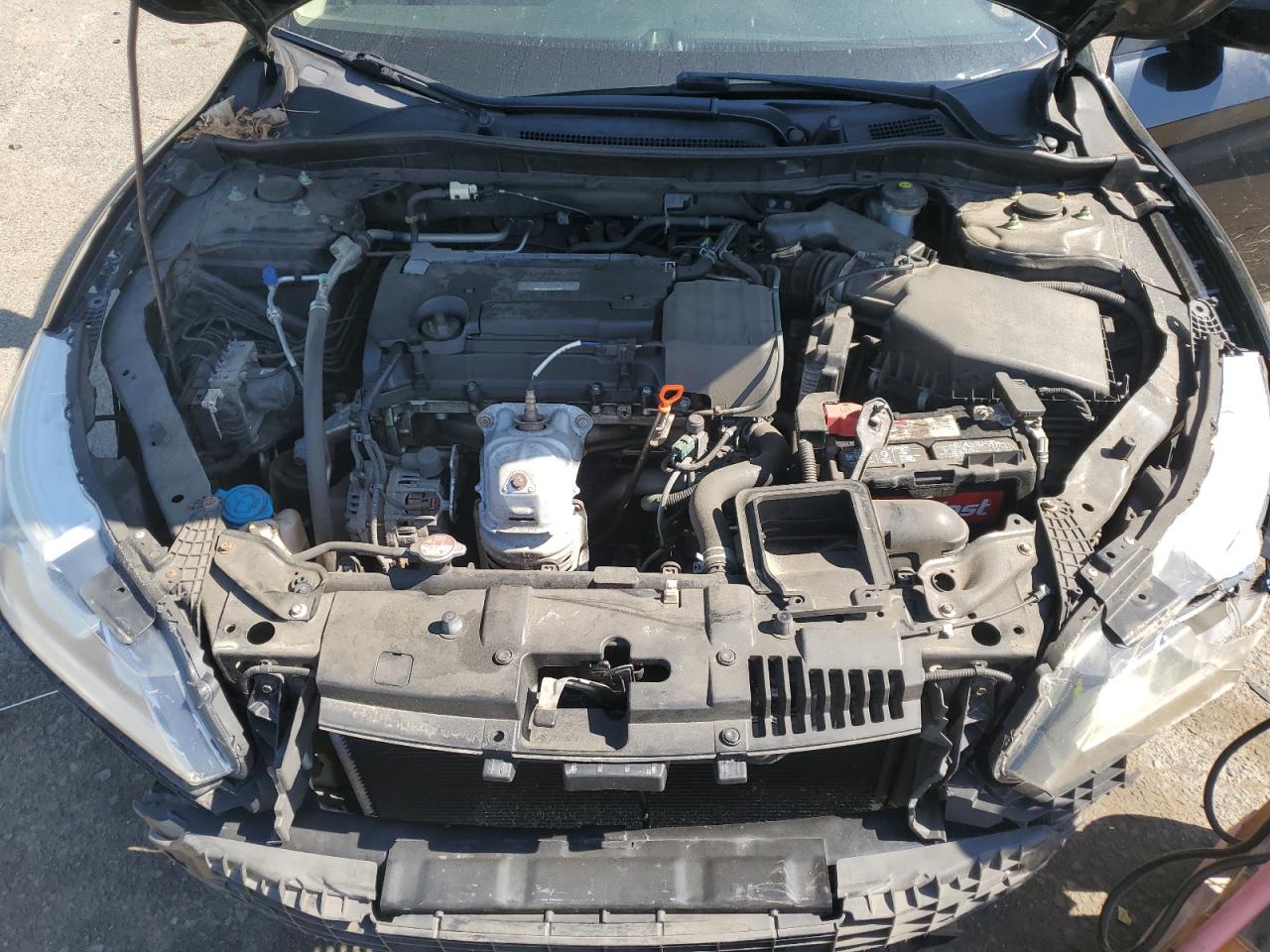 1HGCR2F37HA170752 2017 Honda Accord Lx