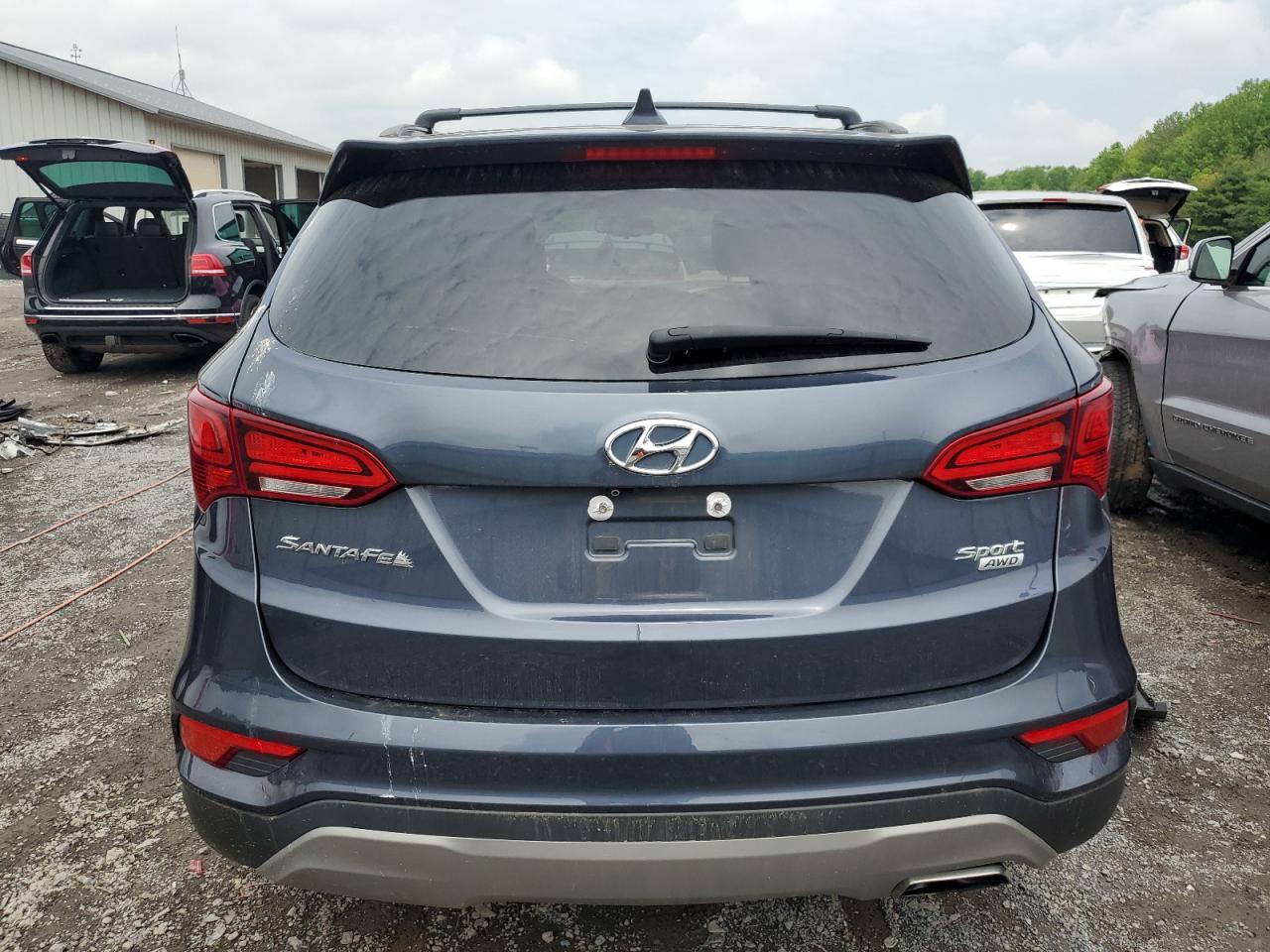 5NMZUDLB2HH014056 2017 Hyundai Santa Fe Sport