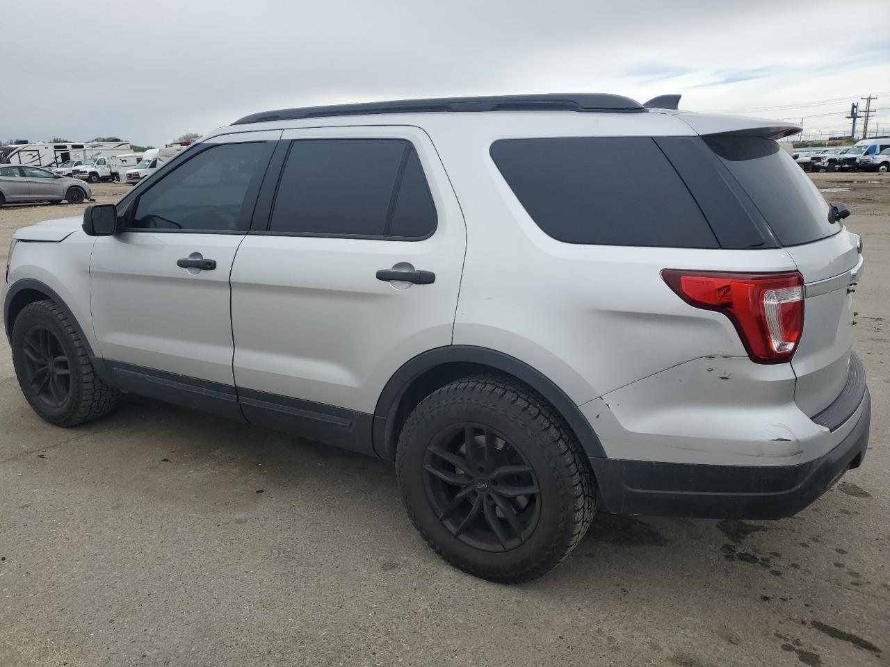 1FM5K8B86JGC71652 2018 Ford Explorer