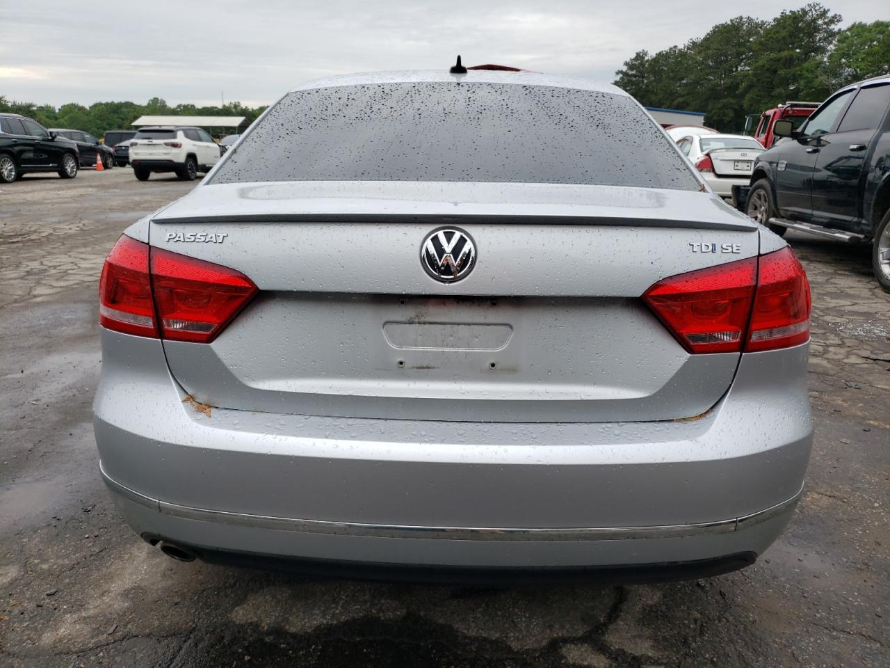 1VWBN7A3XEC082477 2014 Volkswagen Passat Se