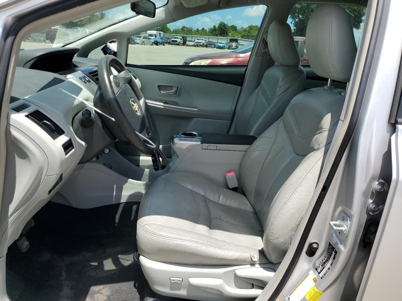 JTDZN3EUXC3013654 2012 Toyota Prius V