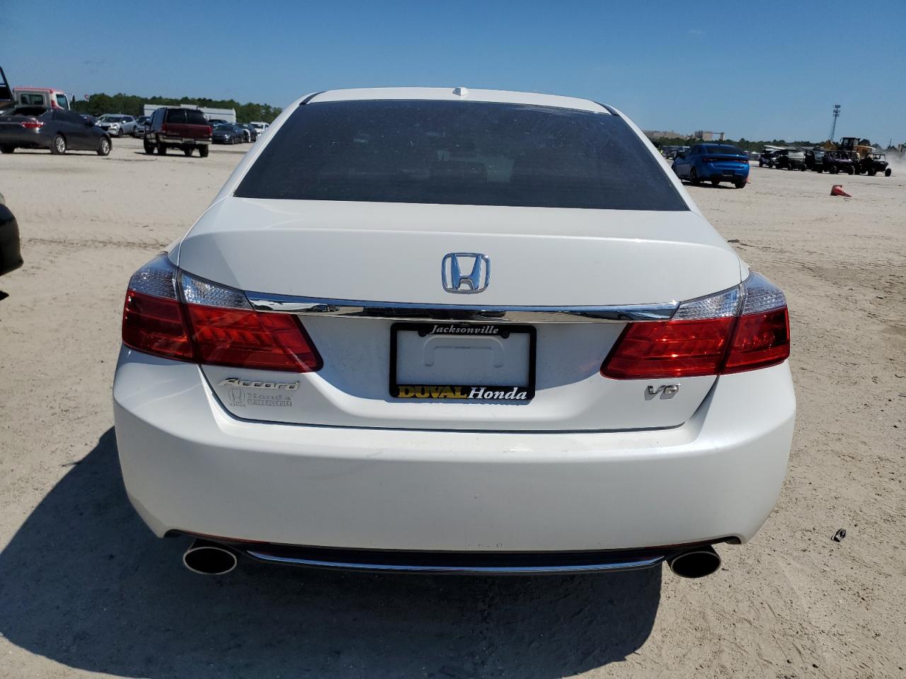 1HGCR3F83FA003917 2015 Honda Accord Exl