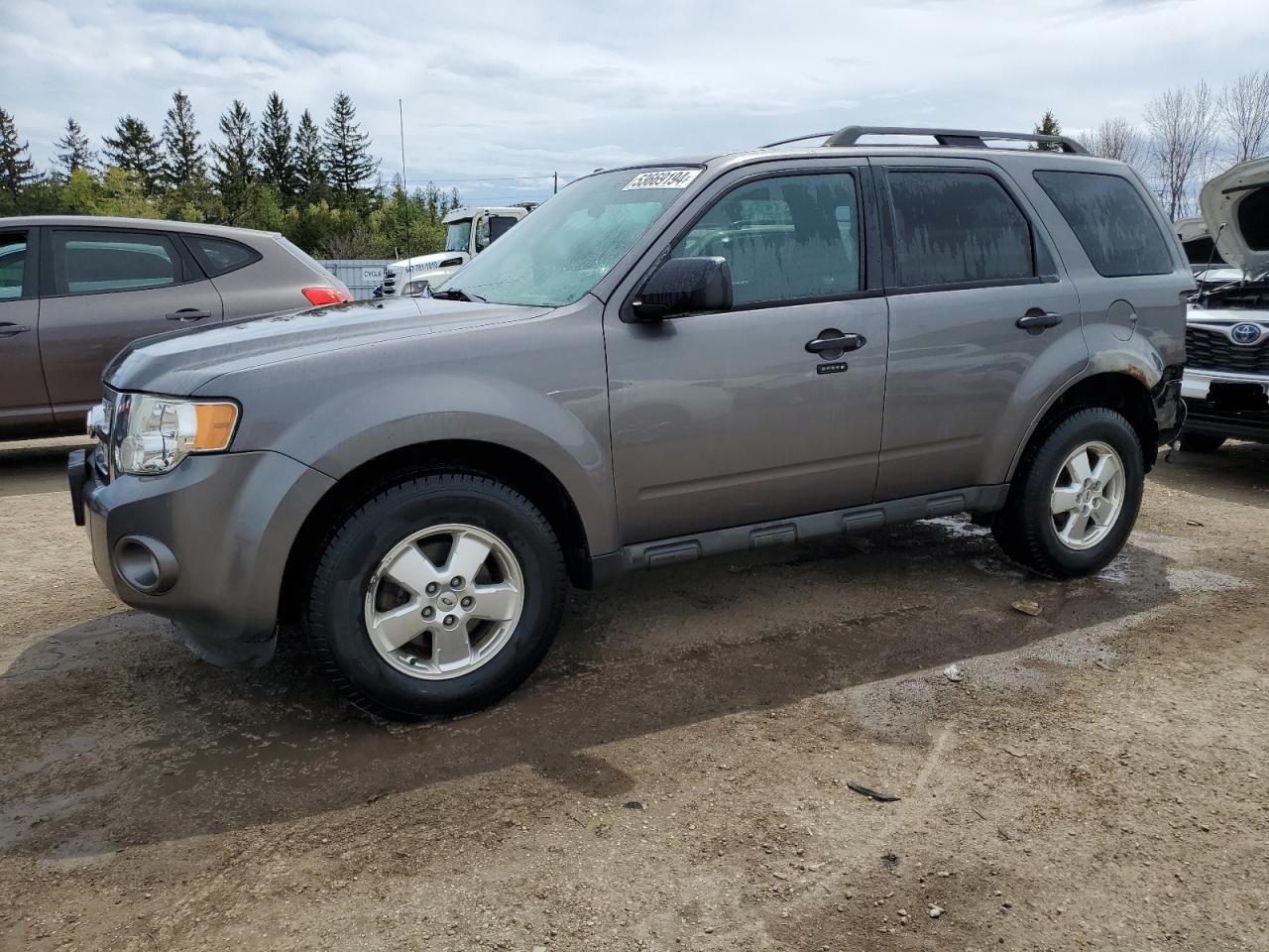 1FMCU0D73BKA17421 2011 Ford Escape Xlt