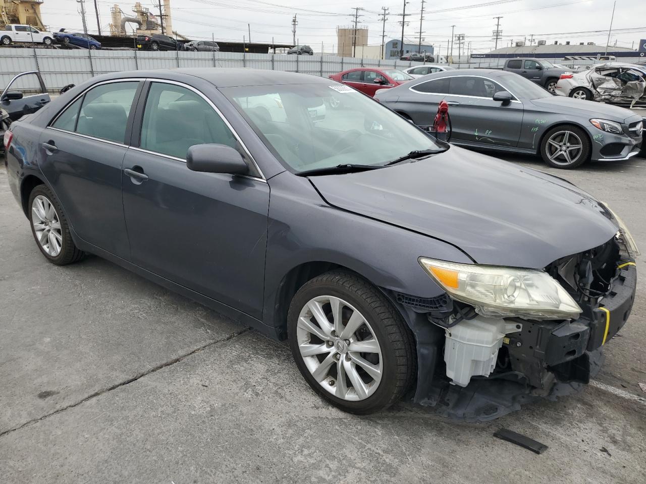 4T1BF3EK4BU208778 2011 Toyota Camry Base