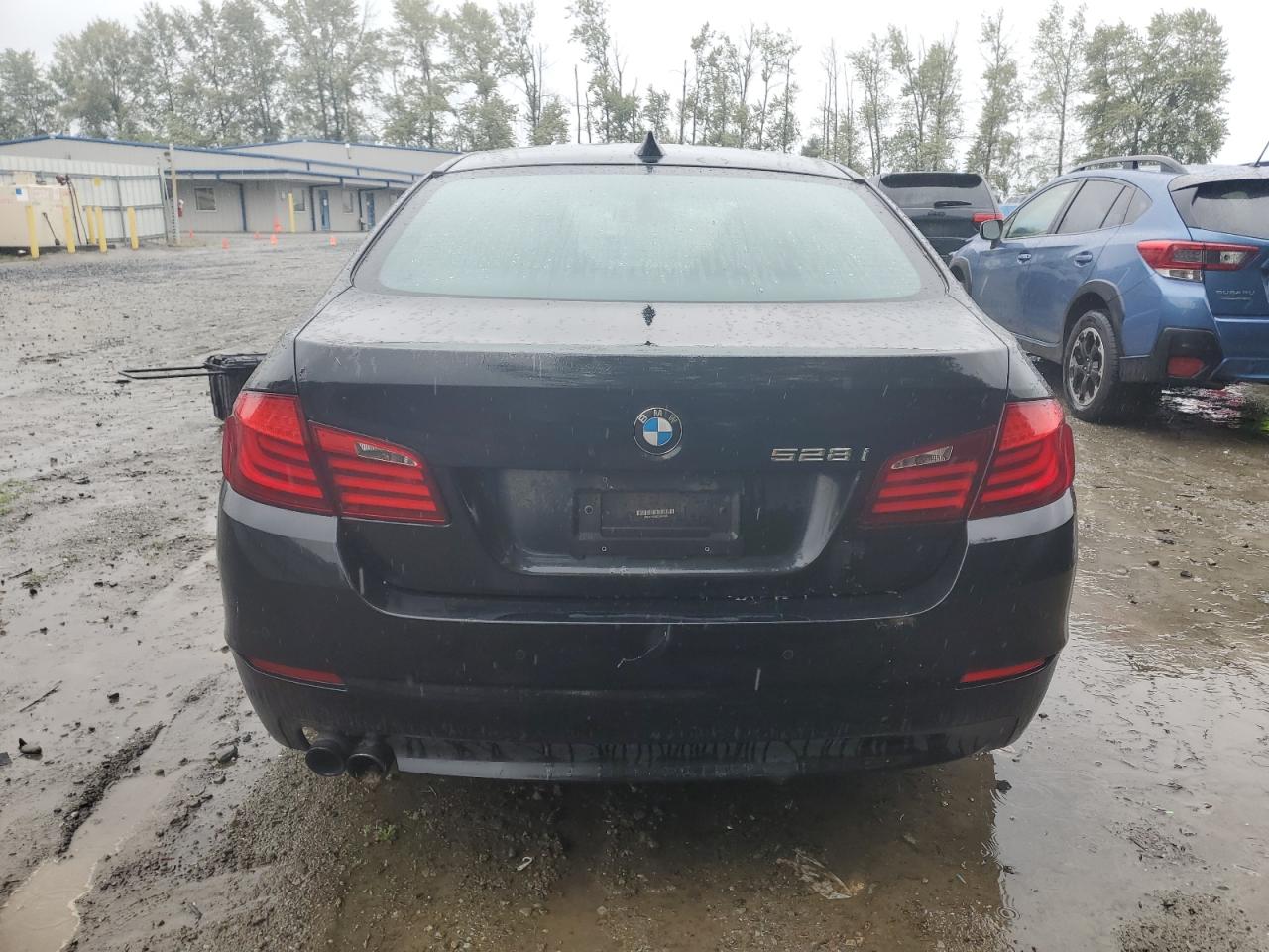 WBAXH5C58CDW04899 2012 BMW 528 Xi