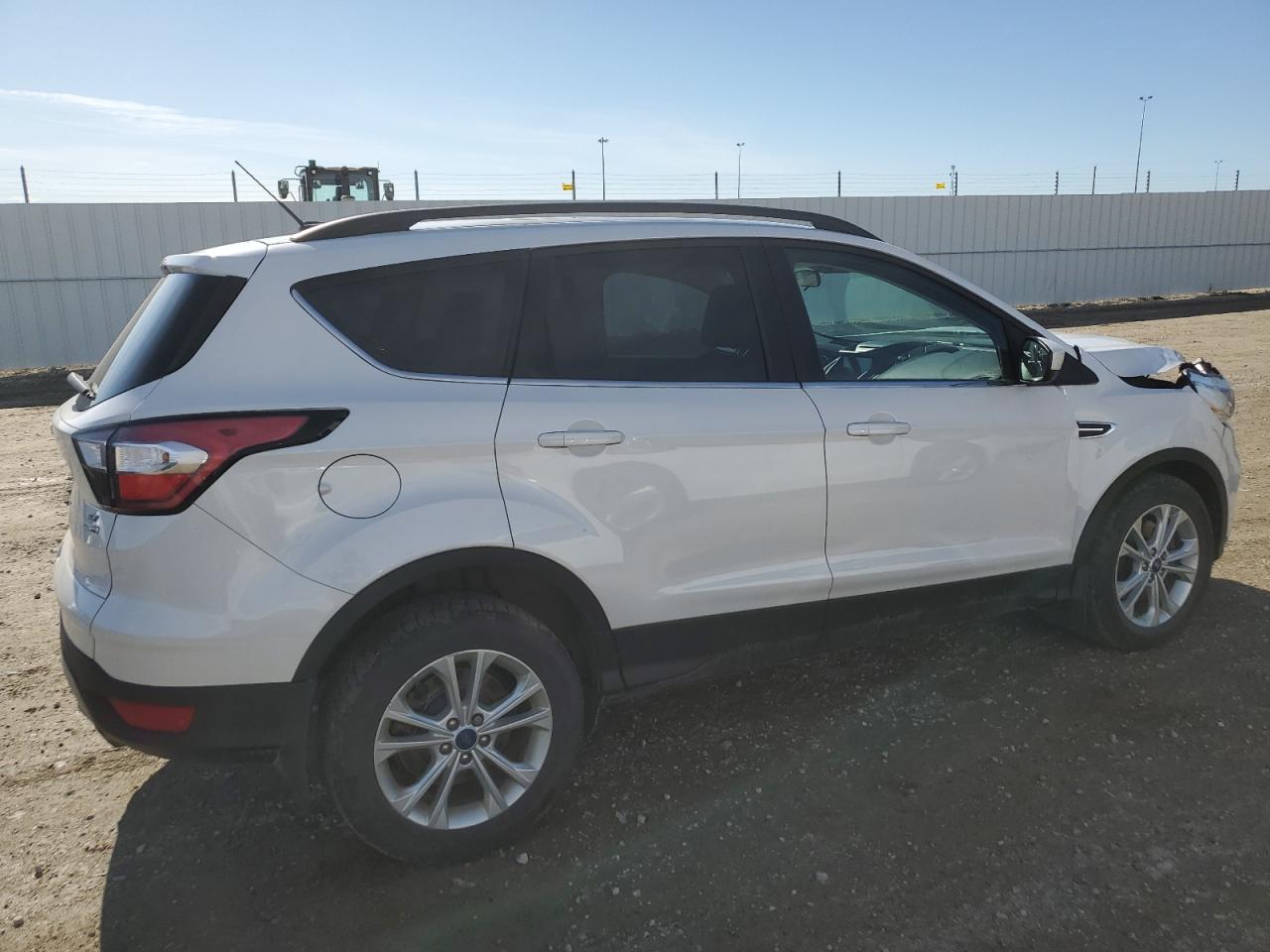 1FMCU9GD2HUD46758 2017 Ford Escape Se