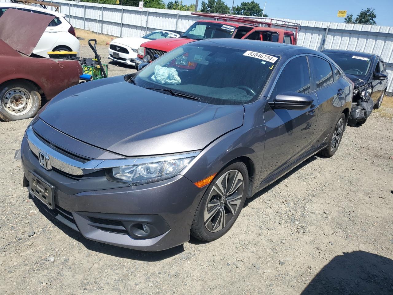 JHMFC1F38JX031724 2018 Honda Civic Ex