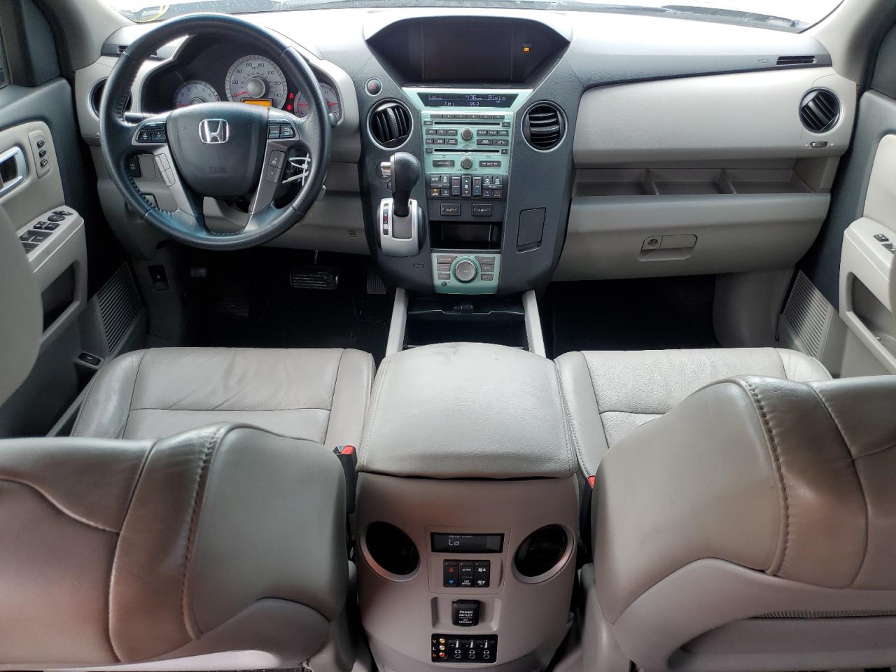 5FNYF3H97BB045446 2011 Honda Pilot Touring