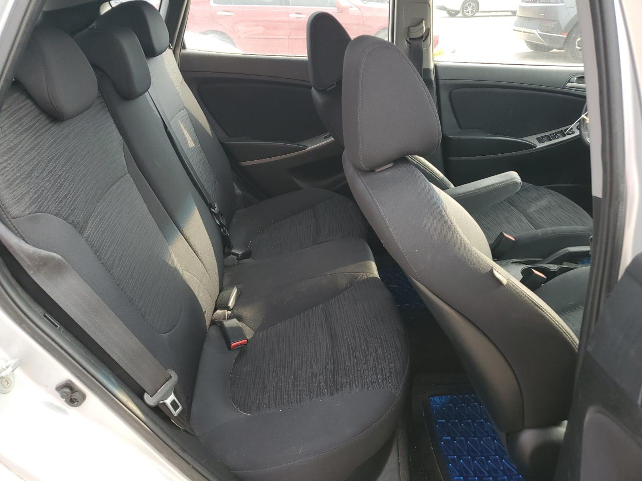 KMHCT5AE4GU256006 2016 Hyundai Accent Se