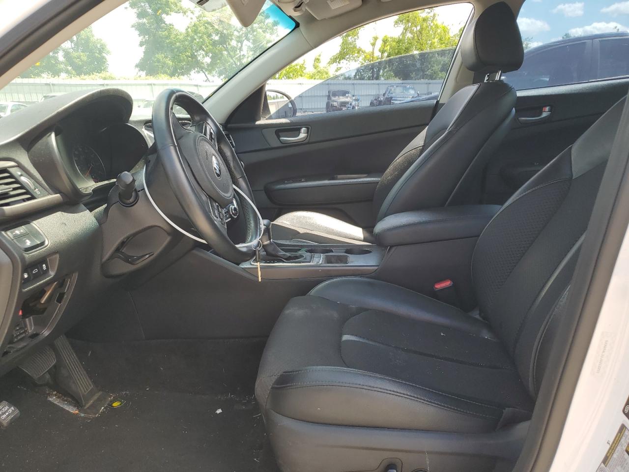 5XXGT4L31JG212201 2018 Kia Optima Lx