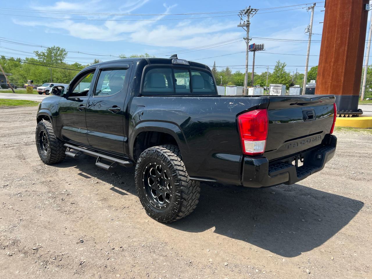 2016 Toyota Tacoma Double Cab vin: 5TFAX5GN7GX059580