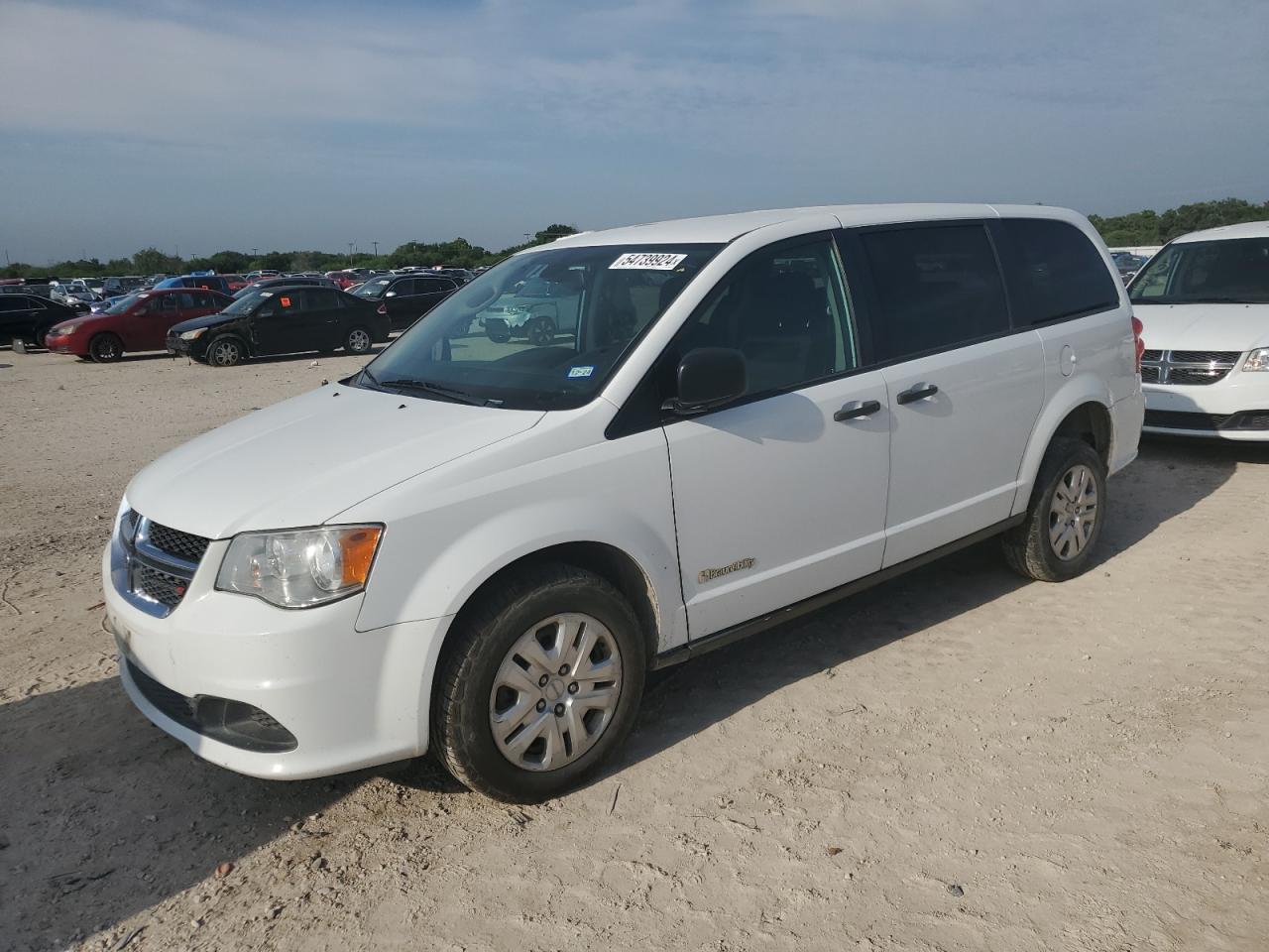 2C7WDGBG3KR527866 2019 Dodge Grand Caravan Se