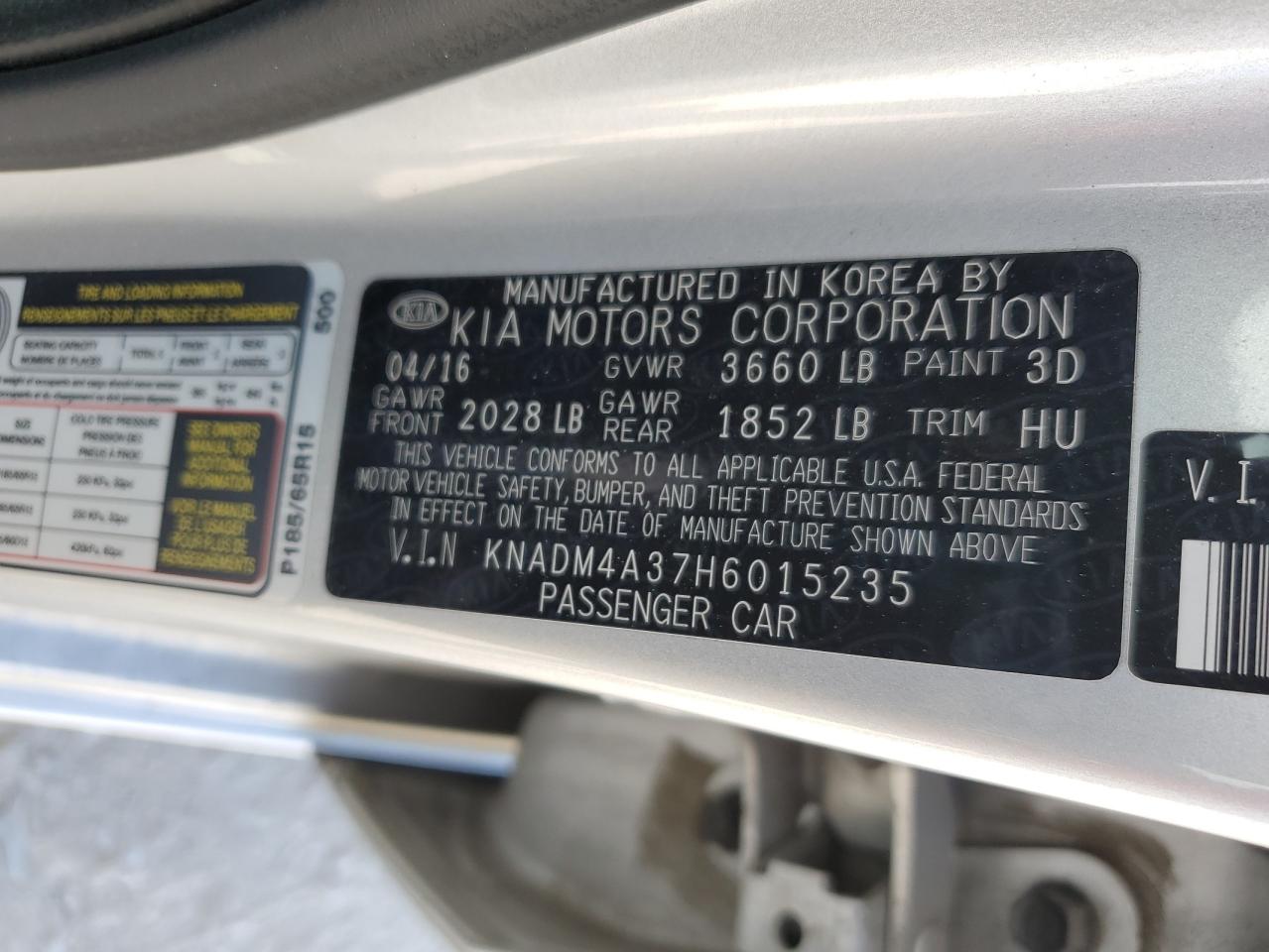 KNADM4A37H6015235 2017 Kia Rio Lx