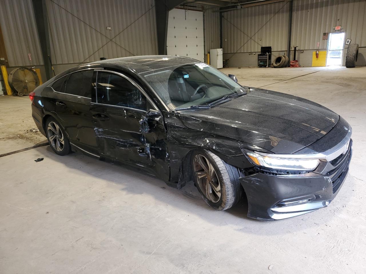 1HGCV1F48JA114839 2018 Honda Accord Ex