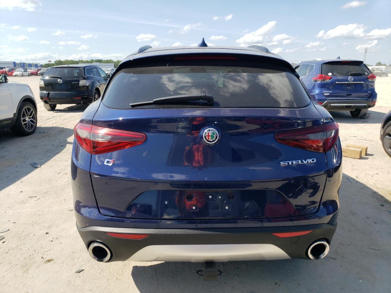 ZASFAKNN7J7B63106 2018 Alfa Romeo Stelvio Ti Sport